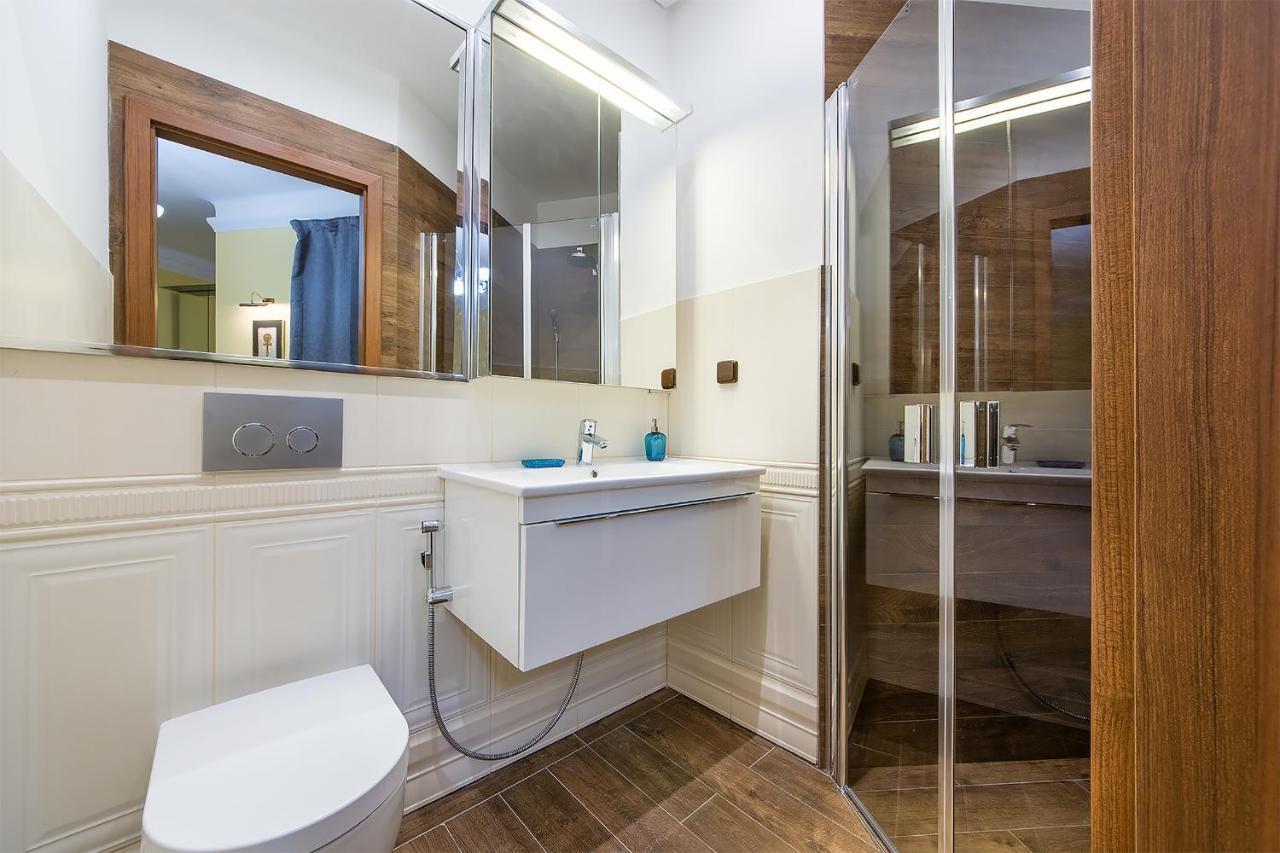 In Heart Of Prague - 2Br 2Ba Elegant Downtown Apt Екстериор снимка