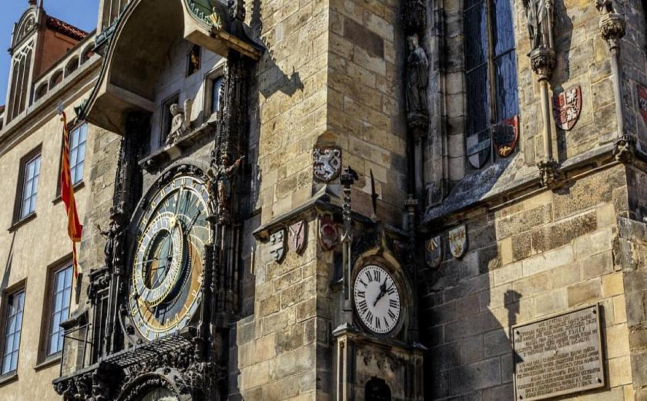 In Heart Of Prague - 2Br 2Ba Elegant Downtown Apt Екстериор снимка